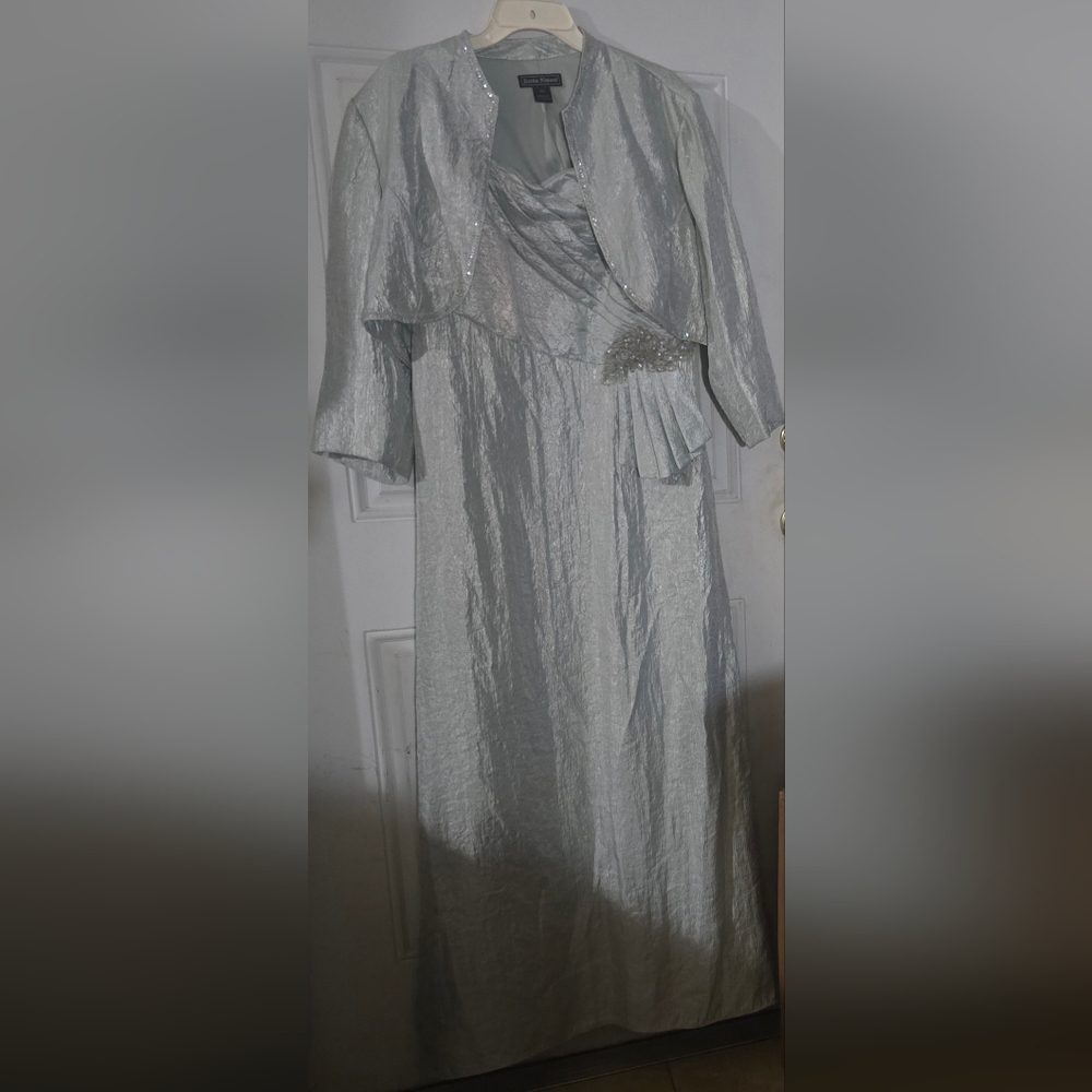 Silver/green Textured Dress with Beaded Accents SIZE 20W